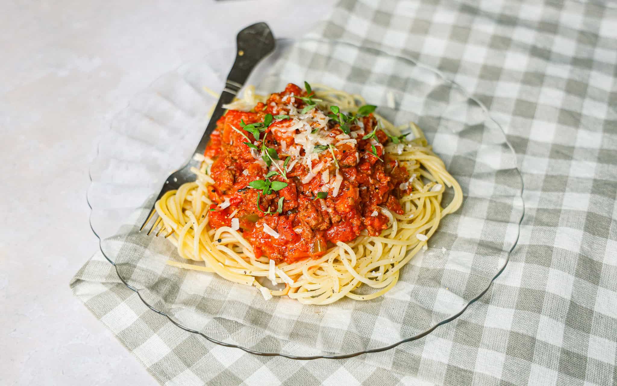 Spaghetti med kødsovs