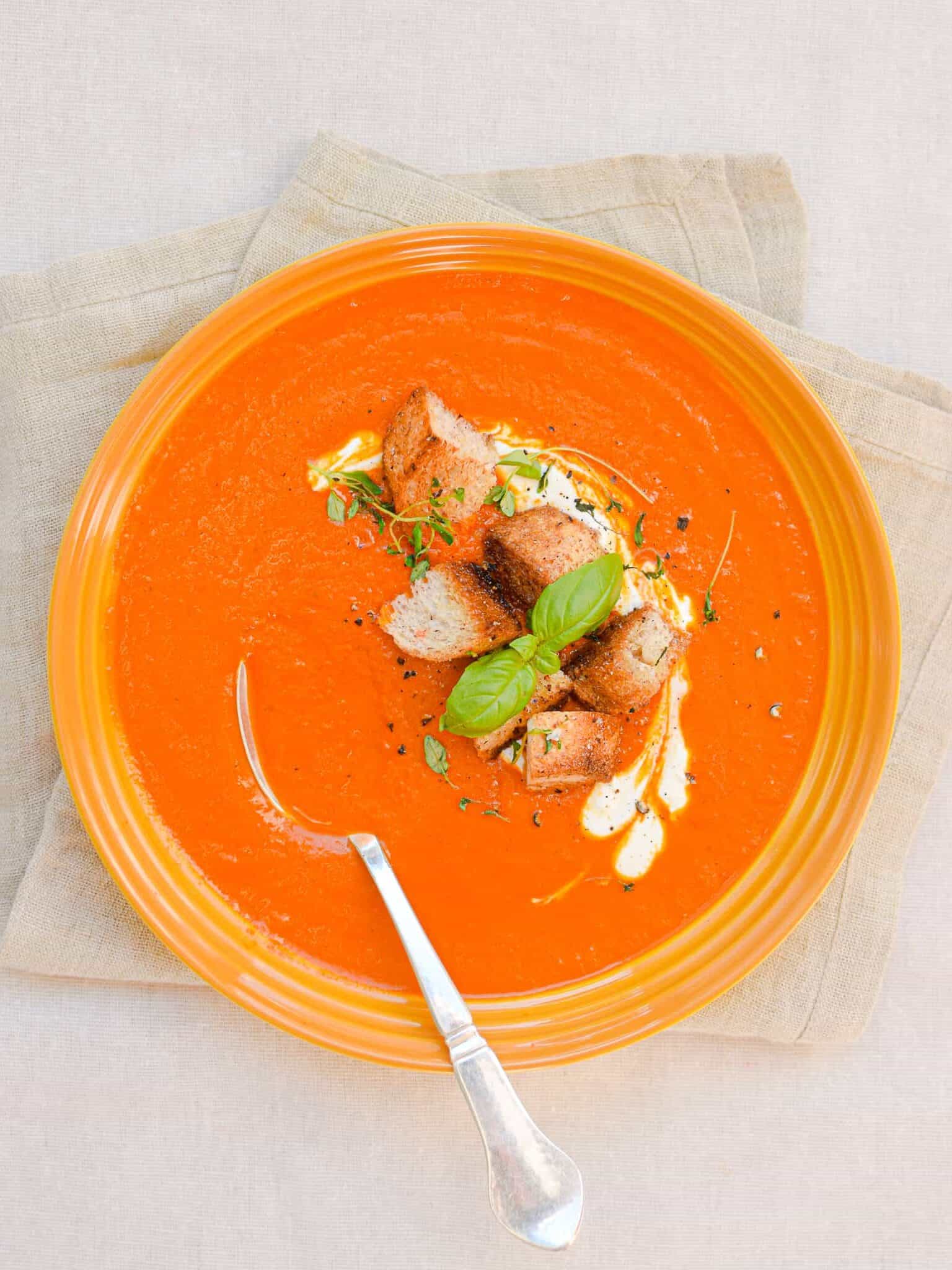 nem tomatsuppe