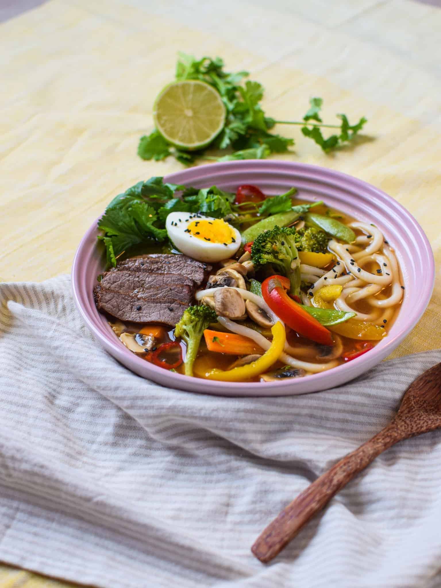 japansk ramen suppe
