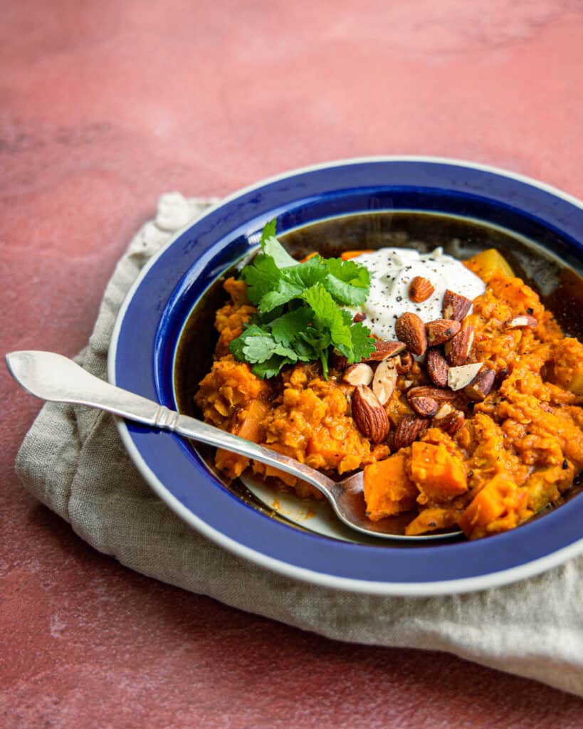 Dhal